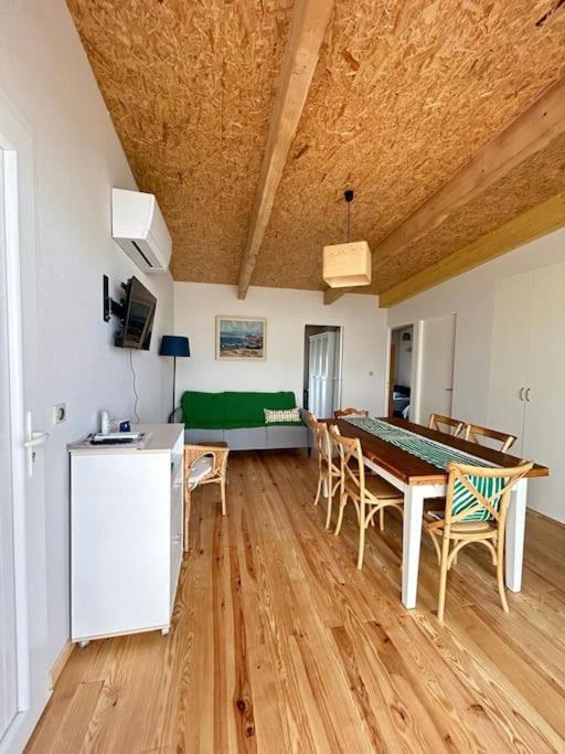 Maison Chalet 200 M De La Plage Climatisation Et Wifi Gruissan Extérieur photo